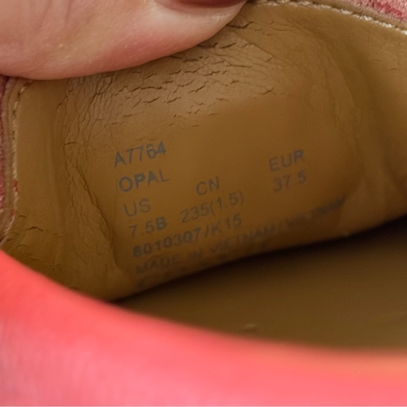 Coach Opal Pebbled Leather Loafers size 7.5 Coral Salmon Slip On Shoes - Picture 5 of 13